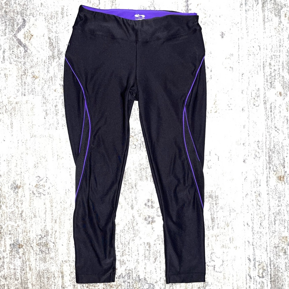 Cascade sport performance cropped leggings
